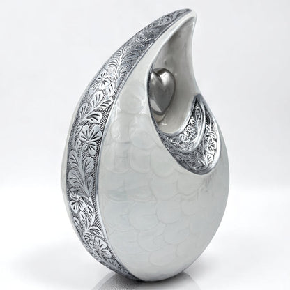 White Teardrop Cremation Urn with Engraved Silver Detail and Heart – Personalized Adult Memorial Urn for Human Ashes – Elegant Funeral Urn with Velvet Bag